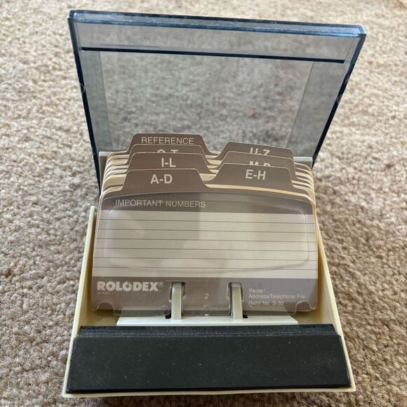 Rolodex S-3000 Small Address Phone Card File - Picture 2 of 6
